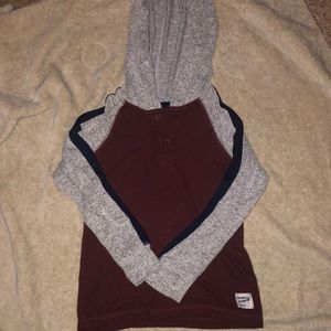 (SOLD)Oshkosh B’Gosh Long Sleeved Hoodie Shirt